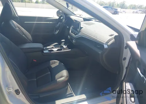 2025 Nissan Altima Sr Fwd z USA, uszkodzony, nr VIN 1N4BL4CV5SN329822